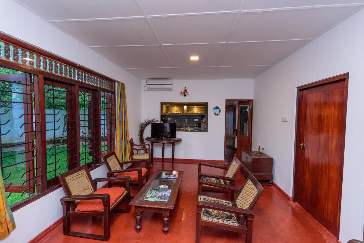 Villa Guru 希克杜沃 外观 照片