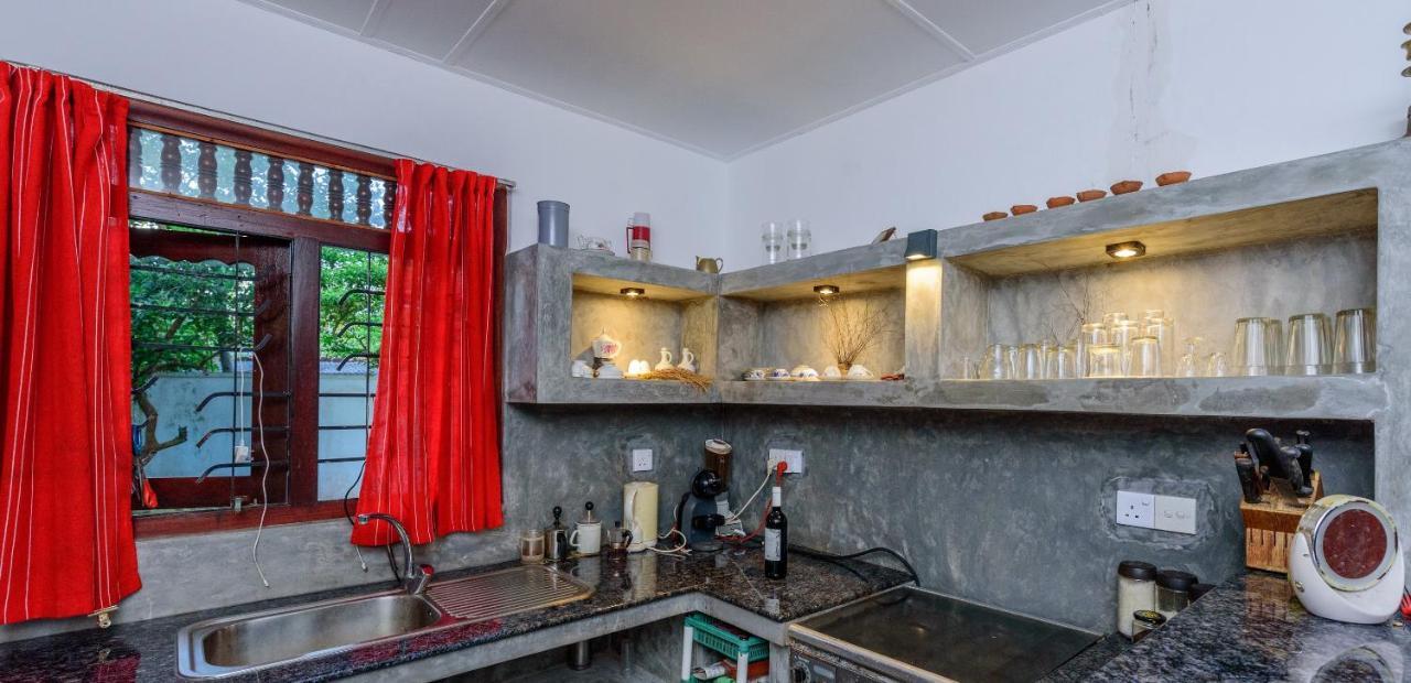 Villa Guru 希克杜沃 外观 照片